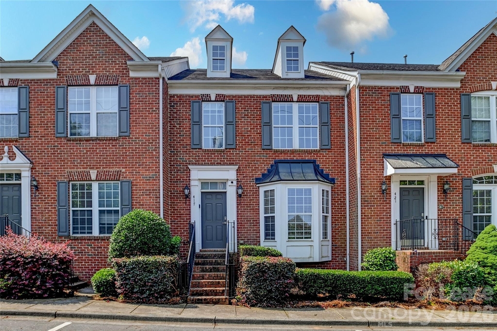 417 Armour Street - Photo 1
