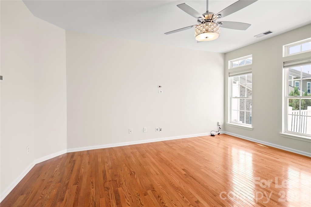 417 Armour Street - Photo 16