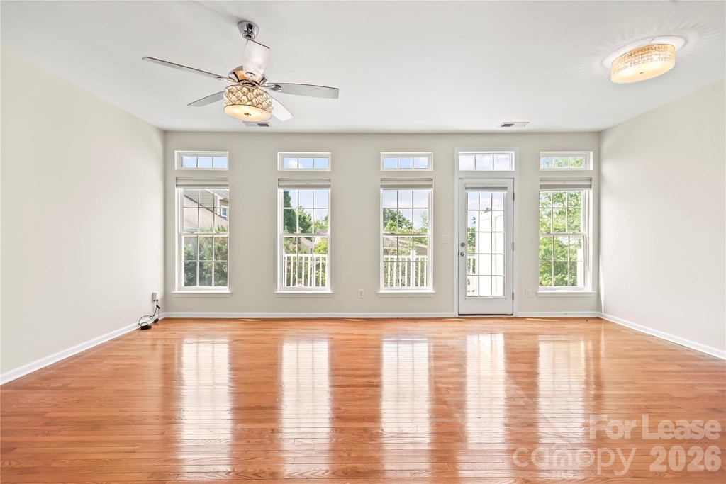 417 Armour Street - Photo 17