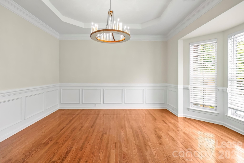 417 Armour Street - Photo 4