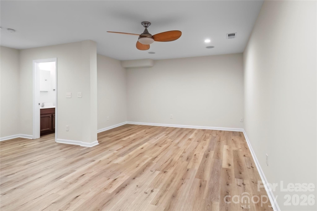 417 Armour Street - Photo 35