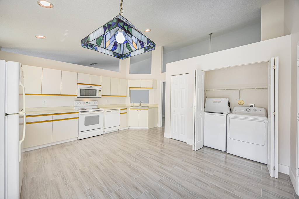 5148 Rosen Boulevard - Photo 16