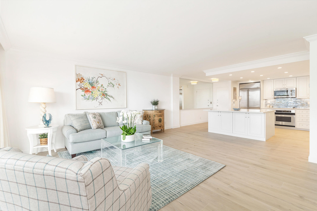 354 Chilean Avenue - Photo 1