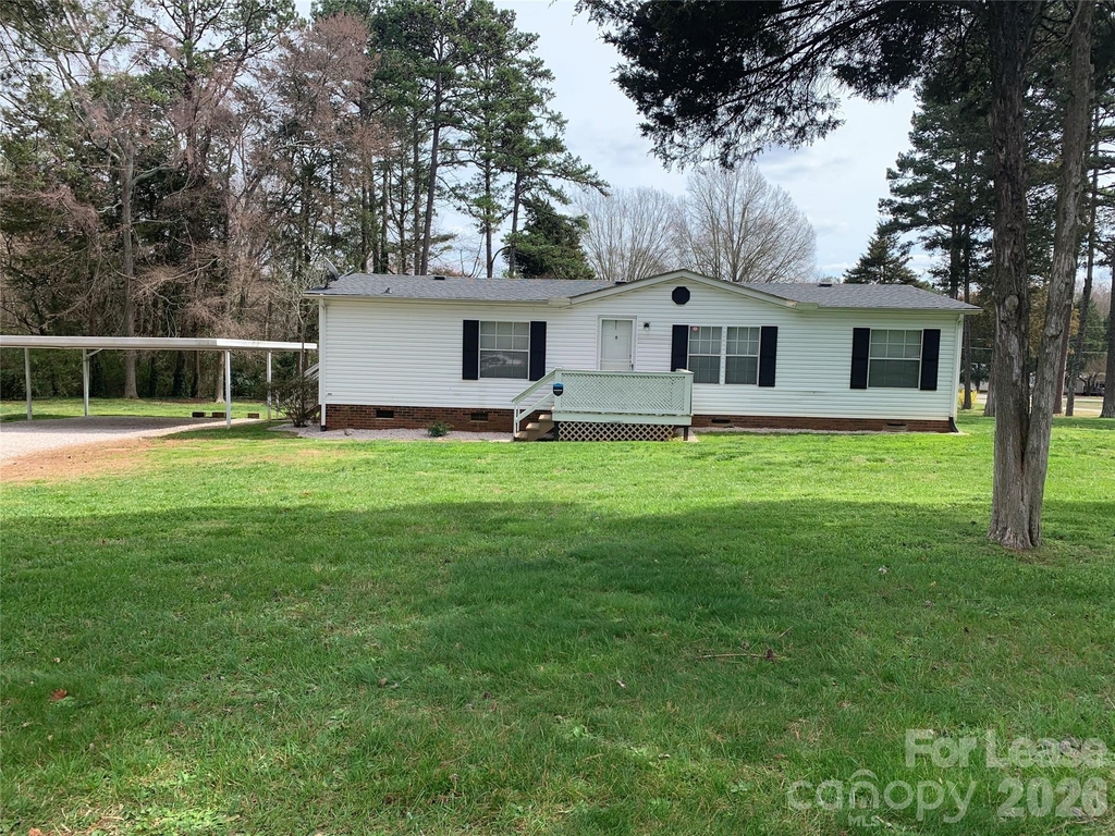 135 Langtree Road - Photo 1