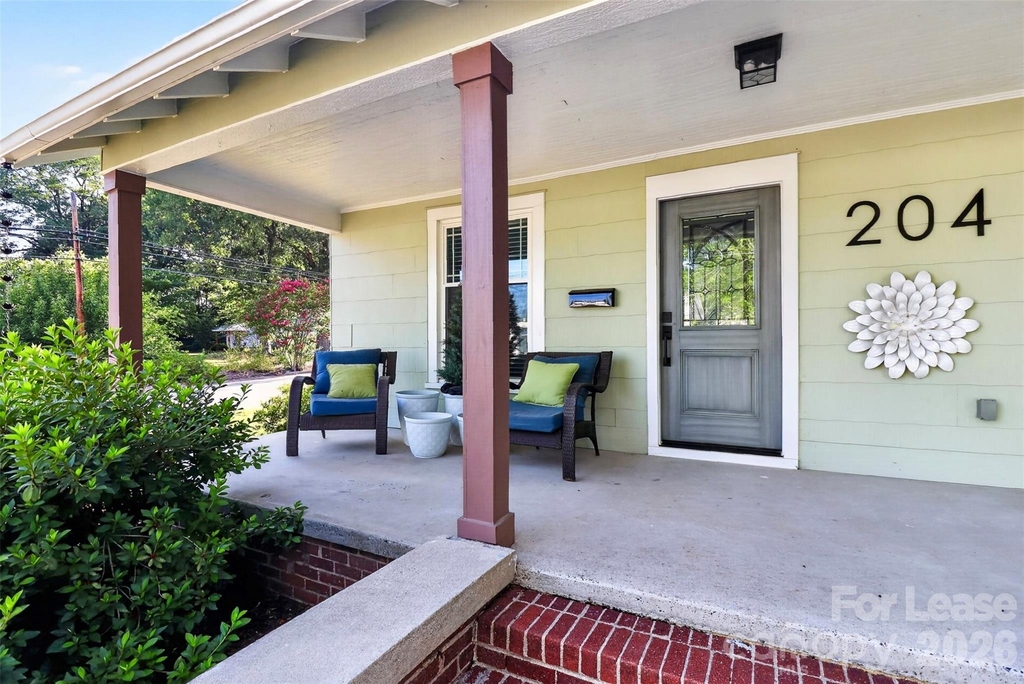 204 E Mcneely Avenue - Photo 39