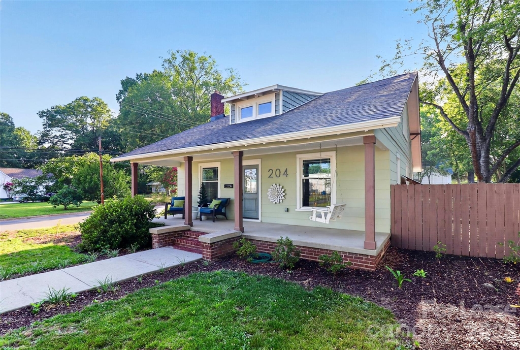 204 E Mcneely Avenue - Photo 38