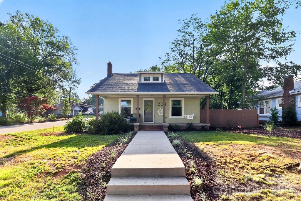 204 E Mcneely Avenue - Photo 44