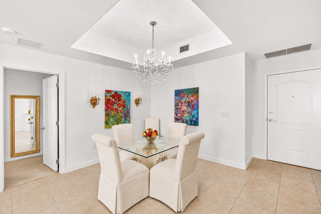 801 S Olive Avenue - Photo 3