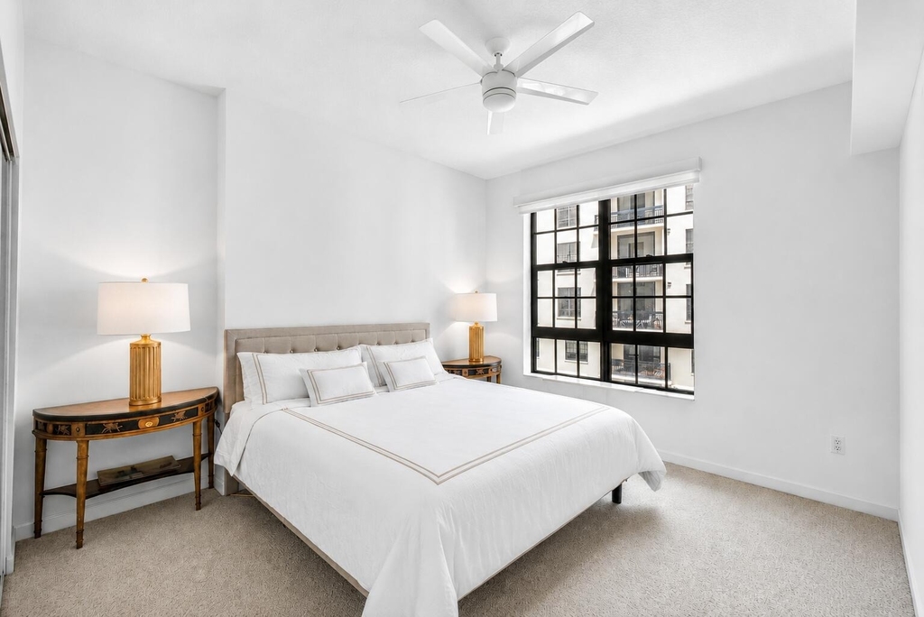 801 S Olive Avenue - Photo 15