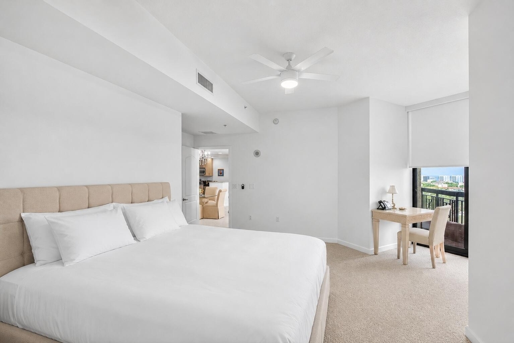 801 S Olive Avenue - Photo 11