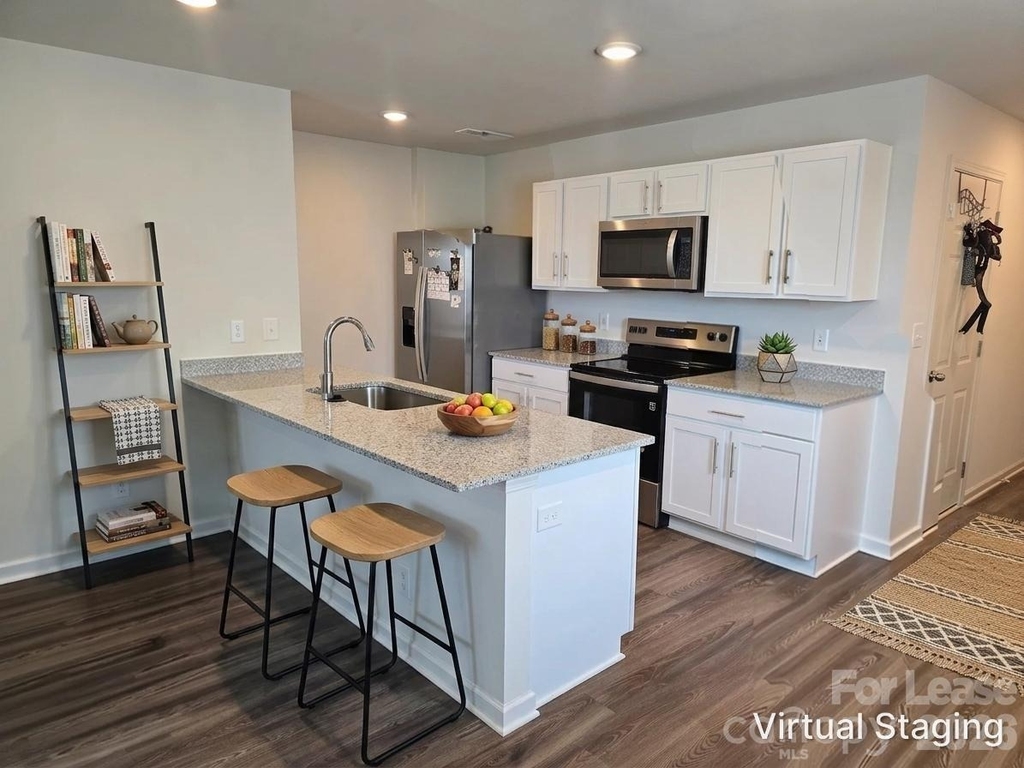 2226 Cranberry Way - Photo 1