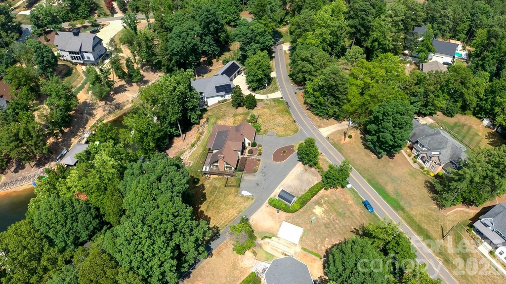 256 Greenbay Road - Photo 34