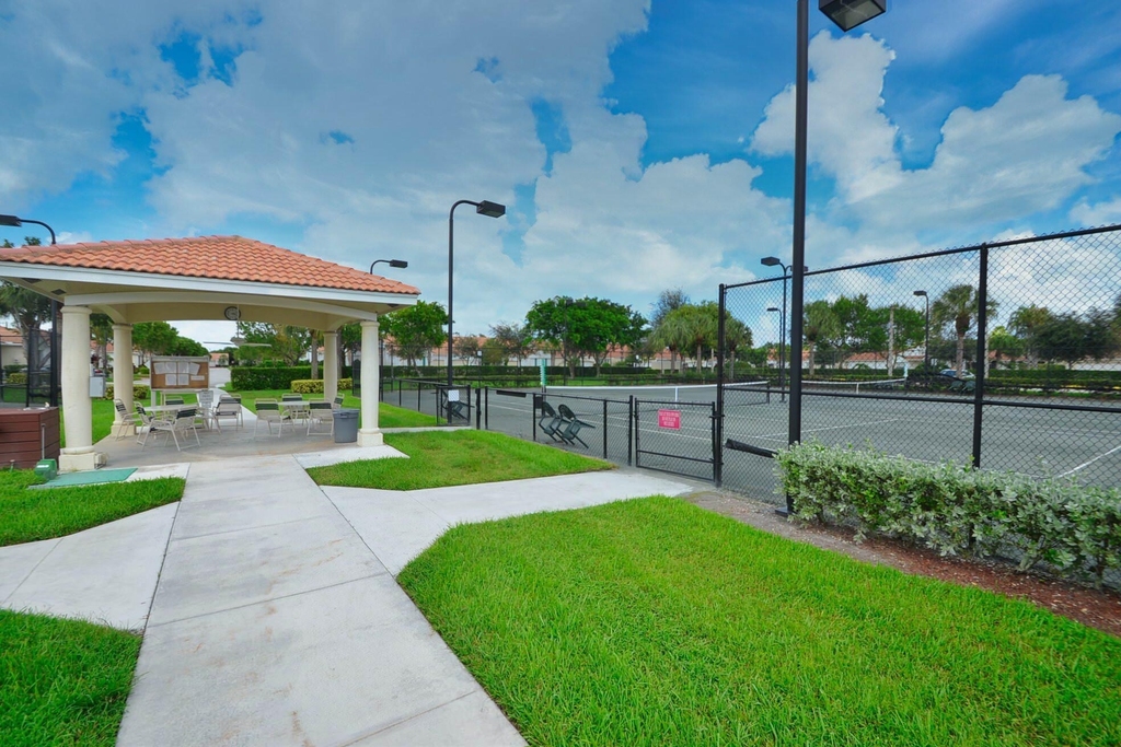 6077 Lake Hibiscus Drive - Photo 44