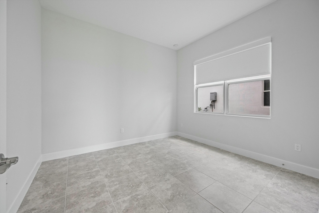14964 Redcove Place - Photo 14