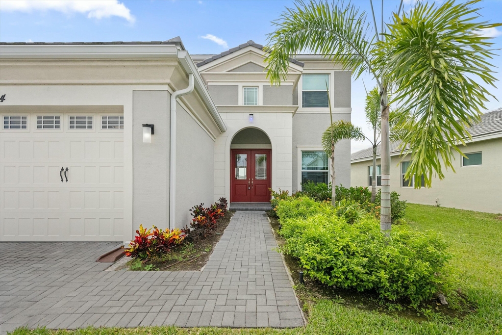 14964 Redcove Place - Photo 2