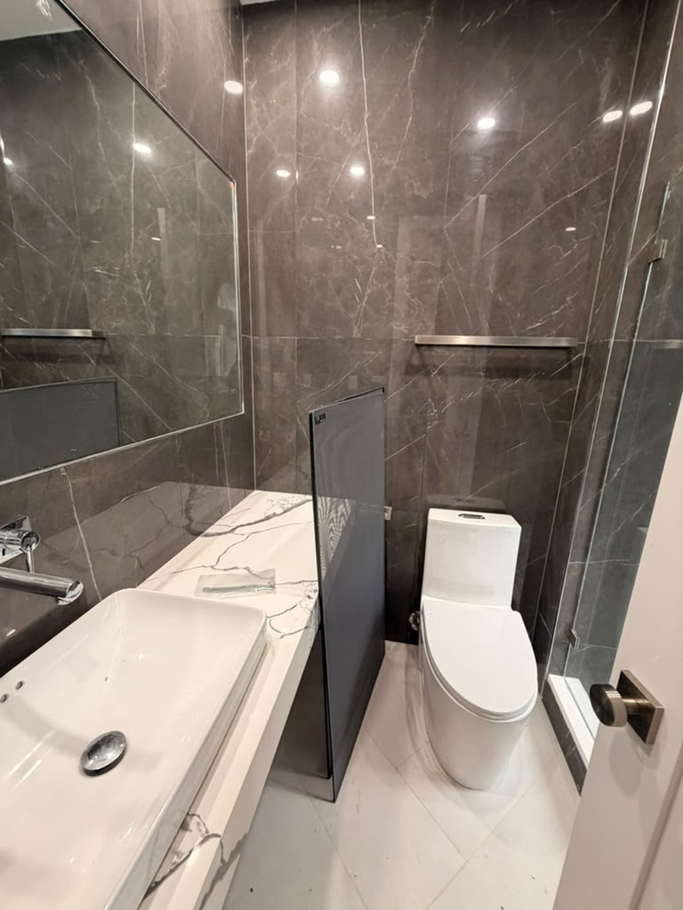 384 Chauncey Street - Photo 13