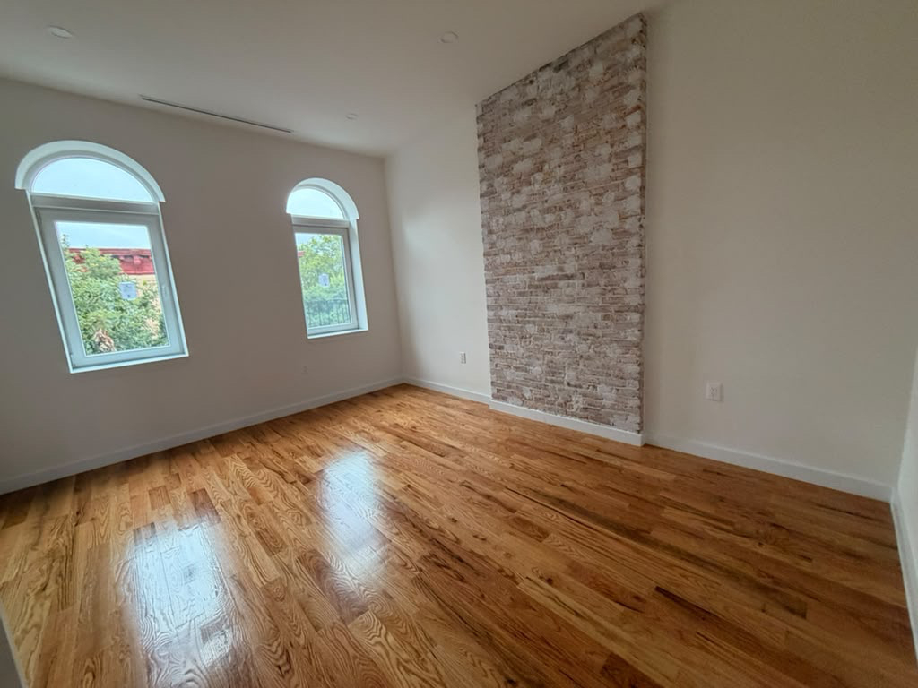 384 Chauncey Street - Photo 10