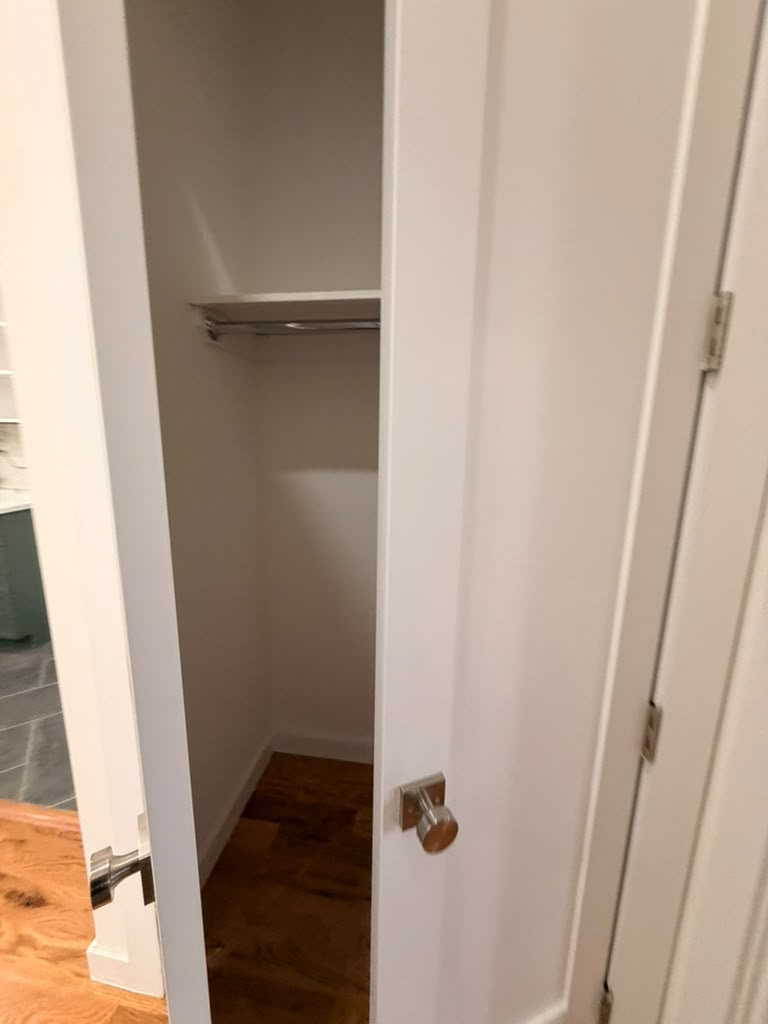 384 Chauncey Street - Photo 9