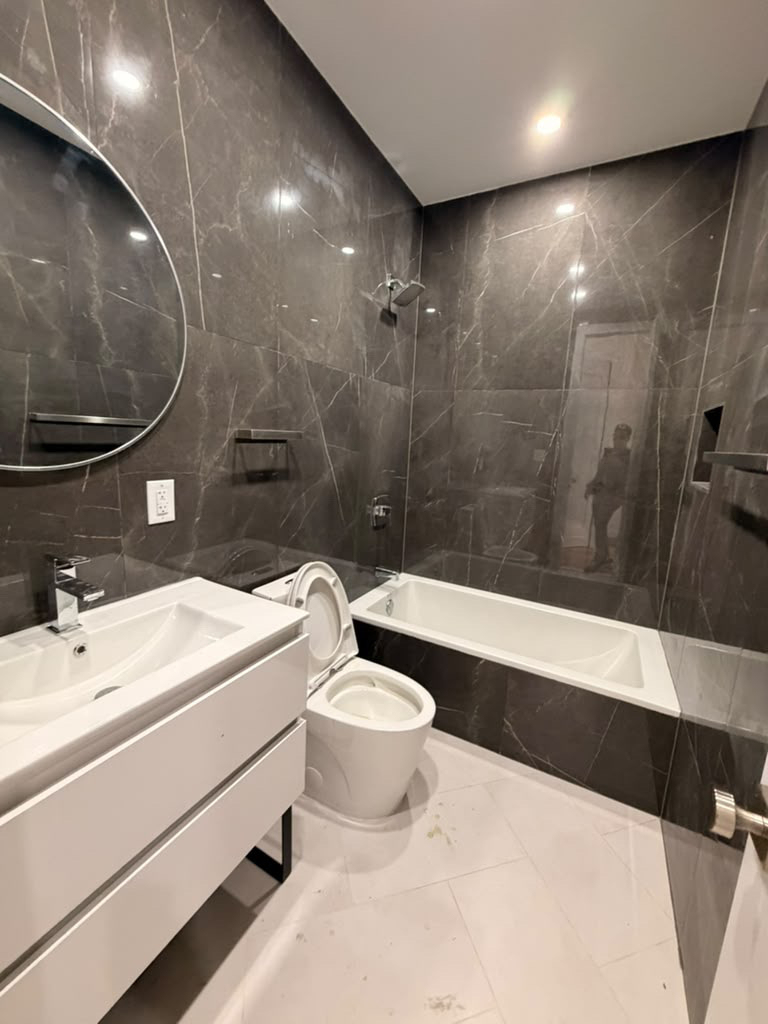 384 Chauncey Street - Photo 8