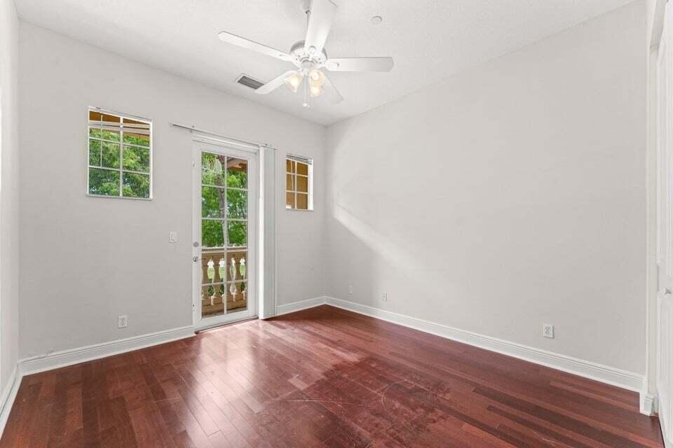 210 Ne 69th Circle - Photo 21