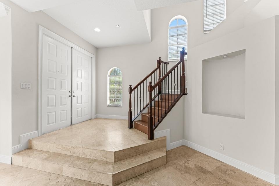 210 Ne 69th Circle - Photo 3