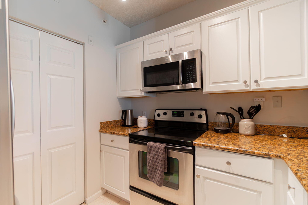 11790 Saint Andrews Place - Photo 4