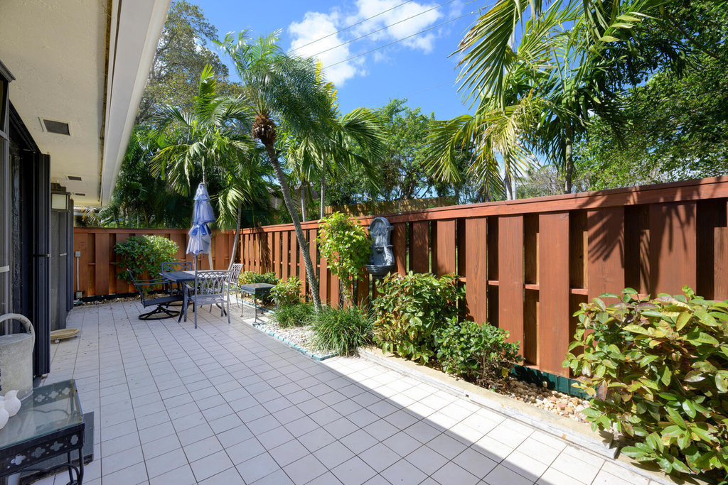 11335 Twelve Oaks Way - Photo 15