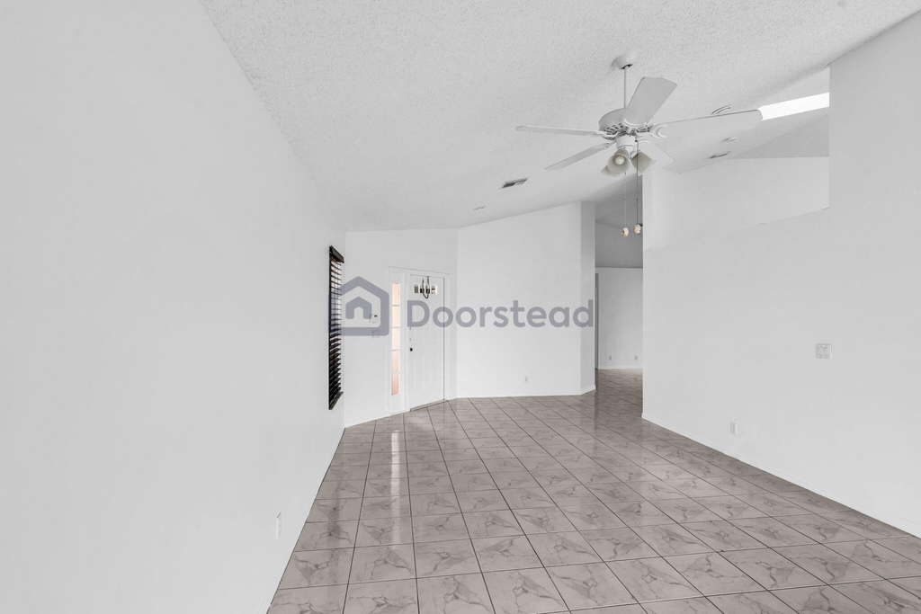 12382 Pleasant Green Way - Photo 16