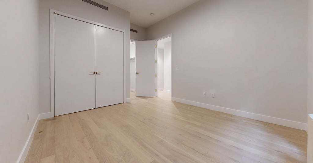448 Broome Street - Photo 8
