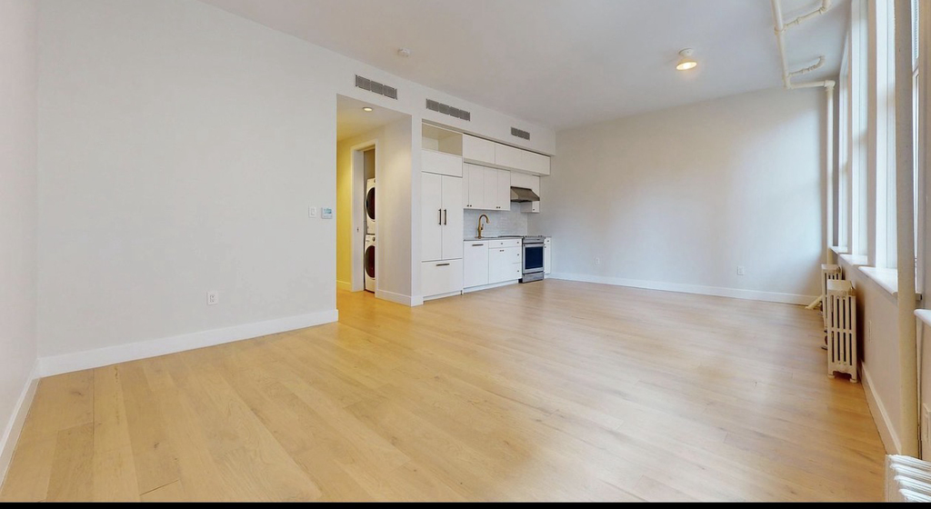 448 Broome Street - Photo 4
