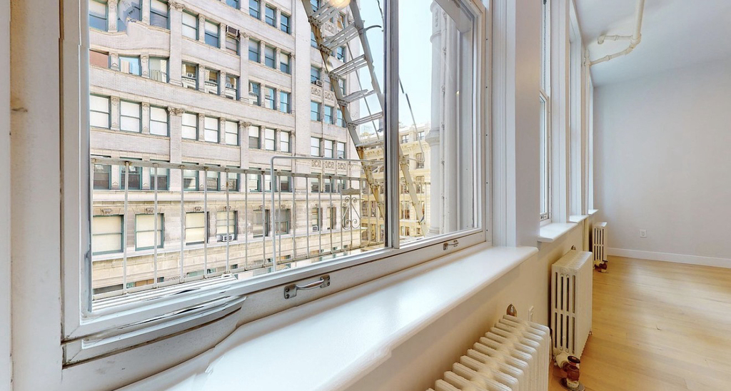 448 Broome Street - Photo 2