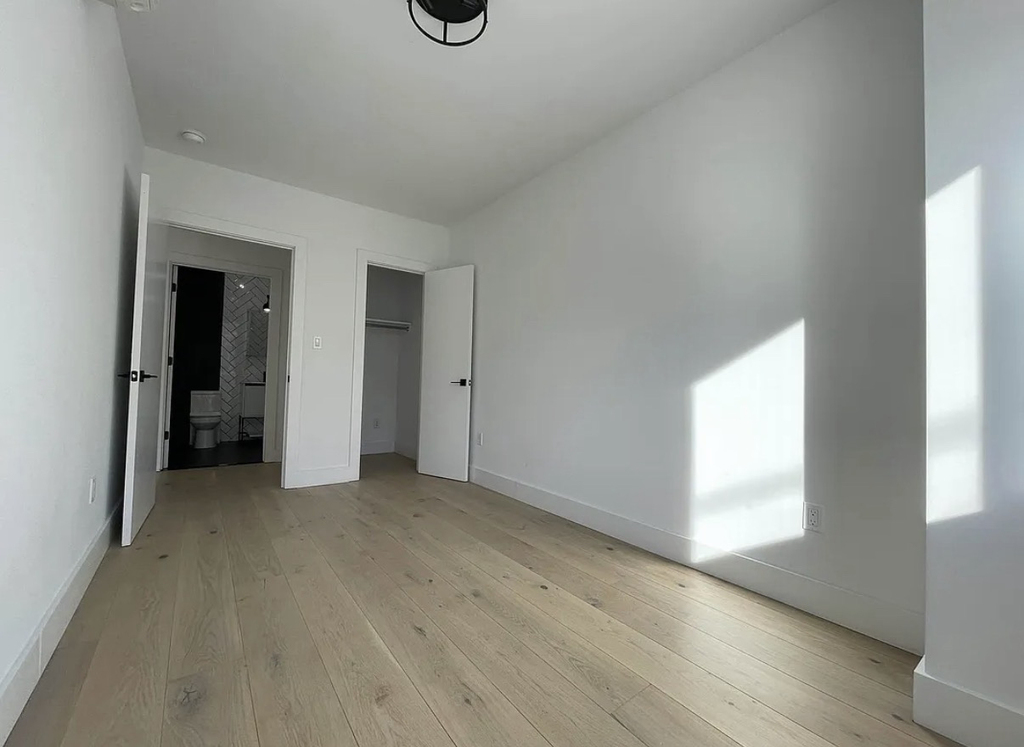 43-17 108th Street - Photo 3