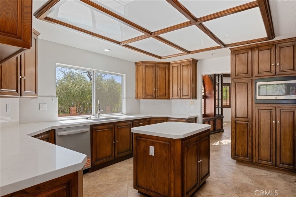 17830 Arvida Drive - Photo 5