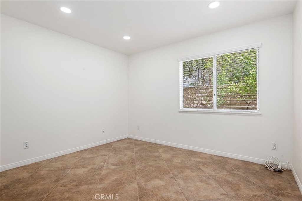 17830 Arvida Drive - Photo 33