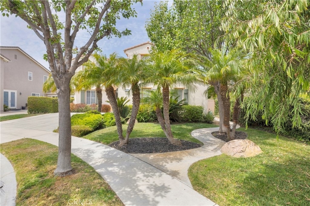 5271 Pearce Drive - Photo 3