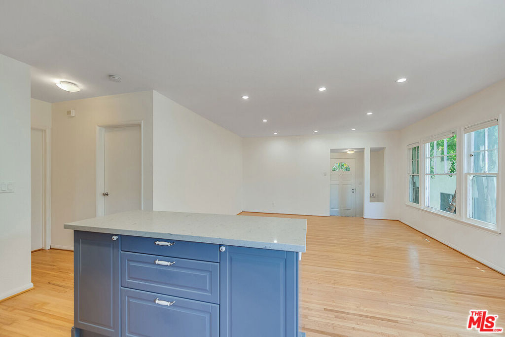 1655 Malcolm Avenue - Photo 16
