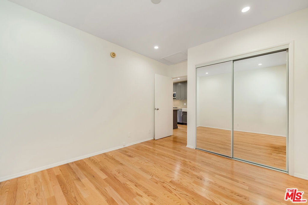 1655 Malcolm Avenue - Photo 23