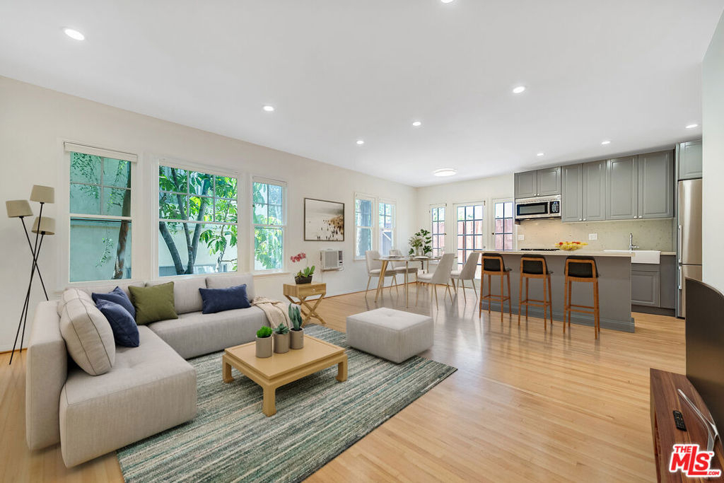1655 Malcolm Avenue - Photo 1