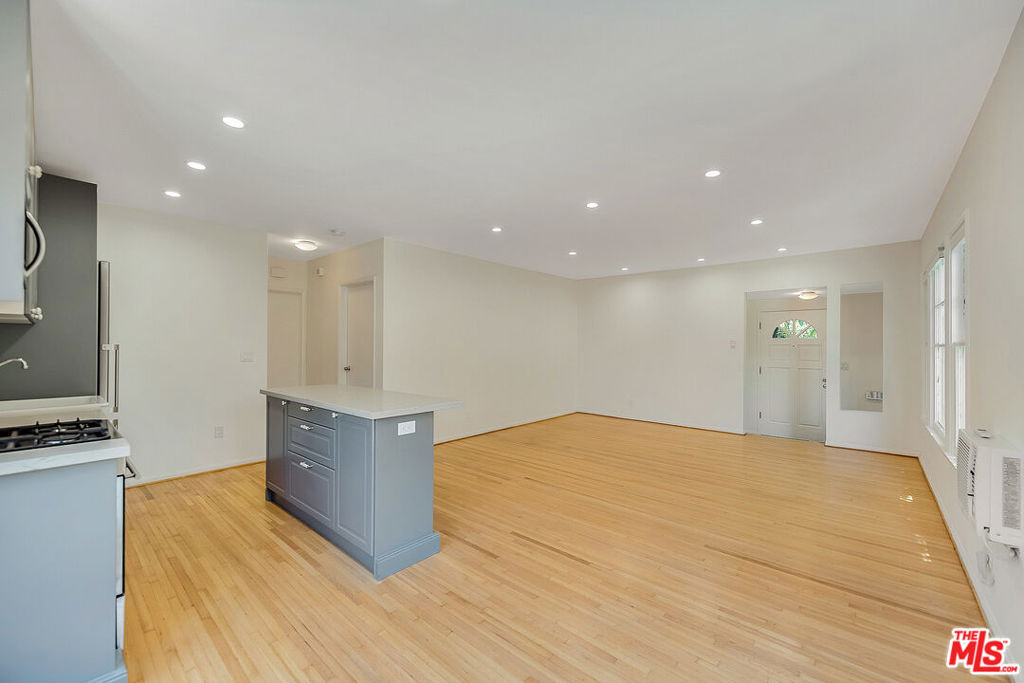 1655 Malcolm Avenue - Photo 15