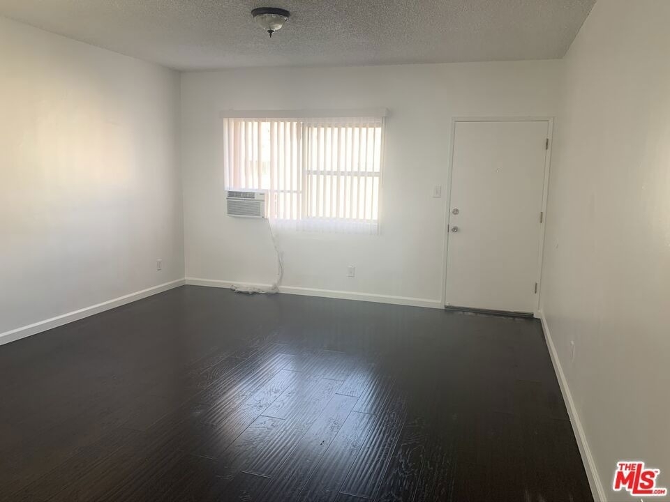 1330 S Wilton Place - Photo 6