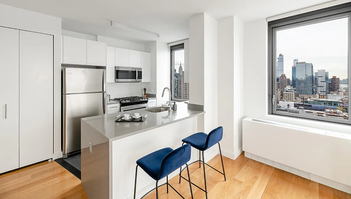 11th Ave & West 57th Street - Photo 2