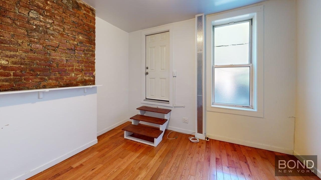 125 East 7th Street  - Photo 3