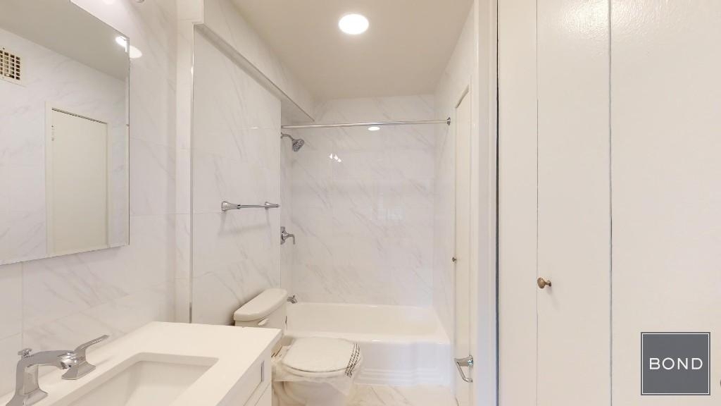 236 East 36th Street  - Photo 4