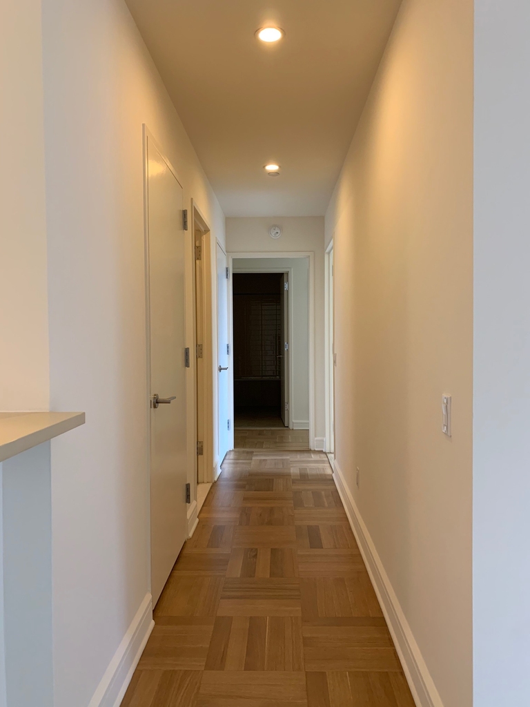 400 West 63rd Street - Photo 6