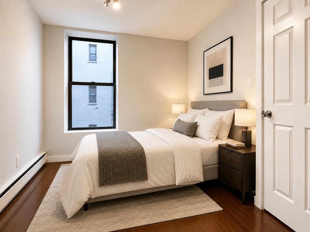386 Manhattan Avenue - Photo 2