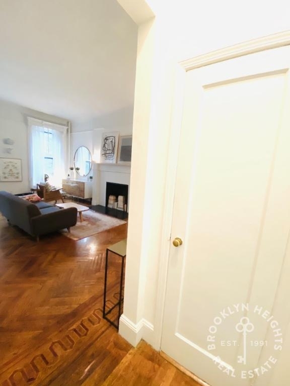 40 8th Avenue - Photo 10