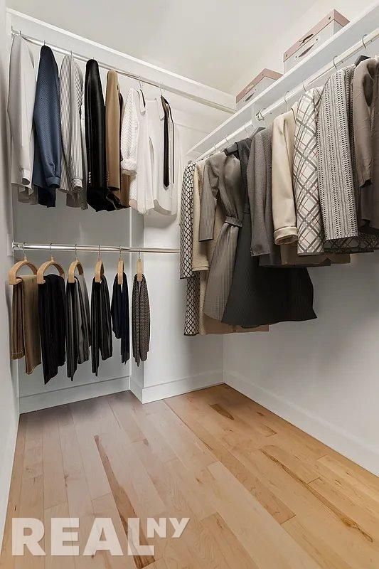 Spruce Street - Photo 3