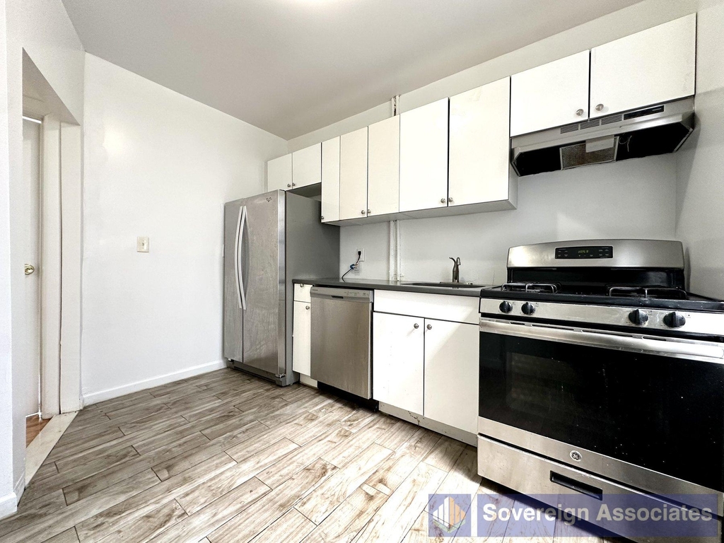 3620 Broadway - Photo 6