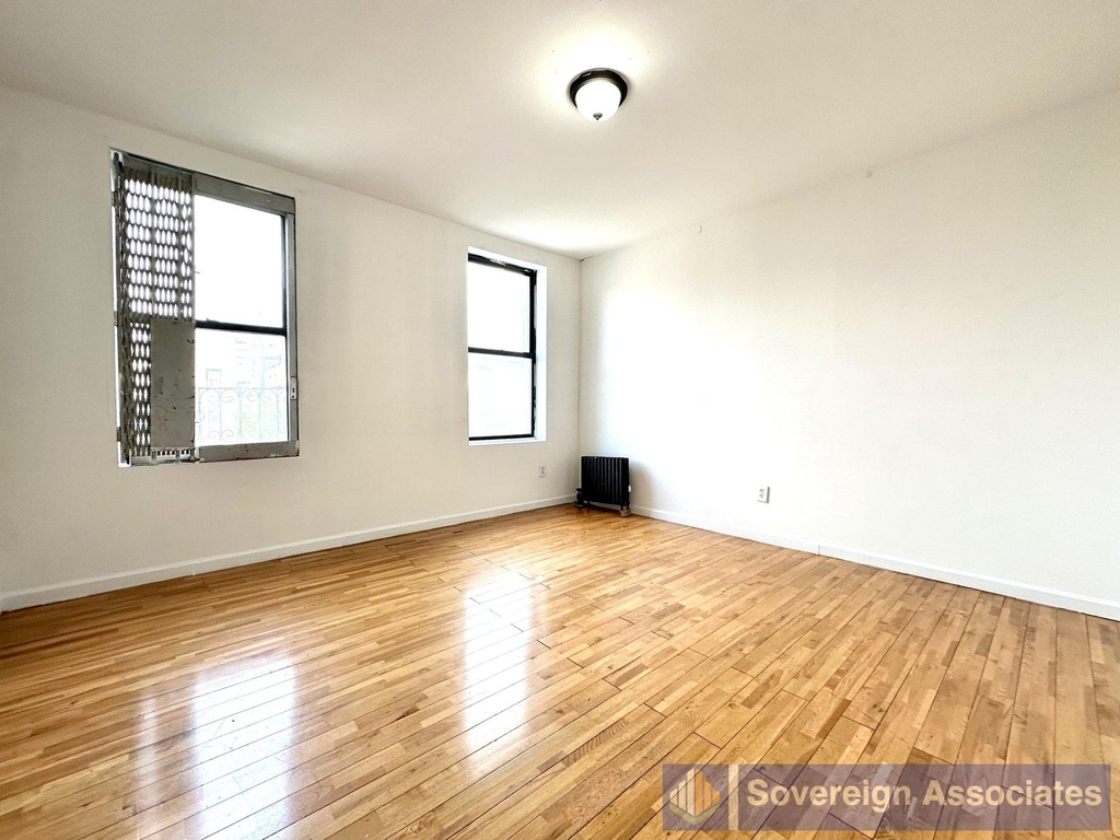 3620 Broadway - Photo 3