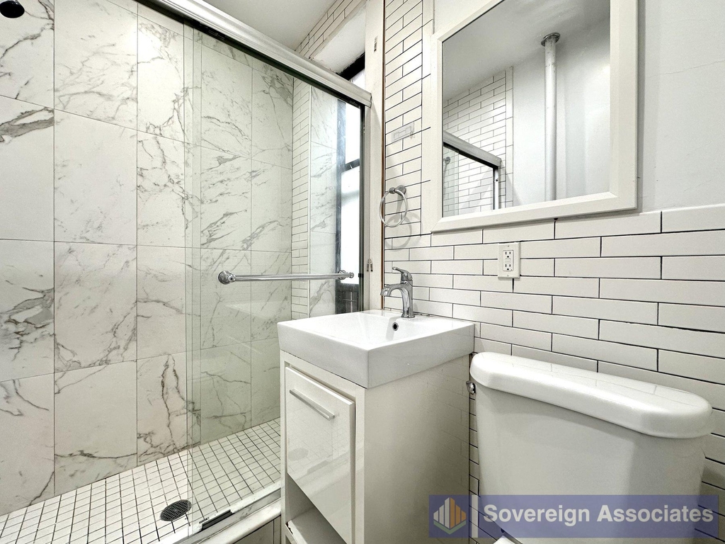 3620 Broadway - Photo 8